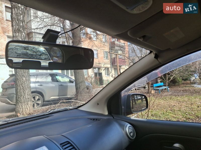 Хетчбек Nissan Note 2007 в Вінниці