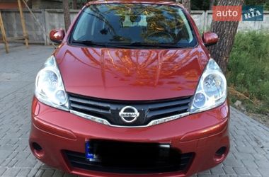 Хэтчбек Nissan Note 2011 в Буче