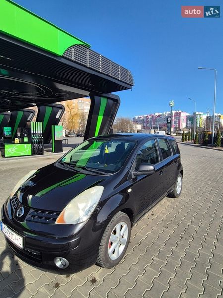 Хэтчбек Nissan Note 2007 в Луцке