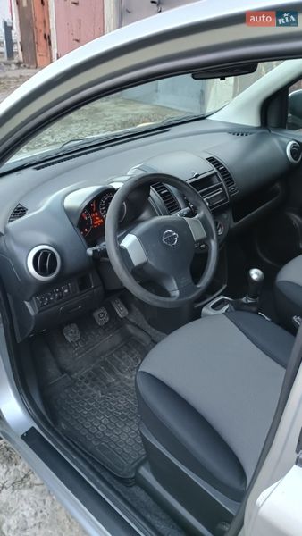 Хетчбек Nissan Note 2011 в Дніпрі