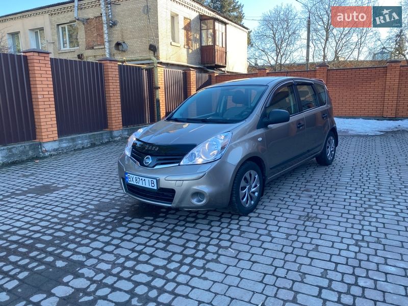 2012 Nissan Note, VIN SJNFAAE11U2159732:plate — фото 1 (autoria)