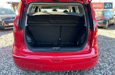 Хэтчбек Nissan Note 2013 в Смеле