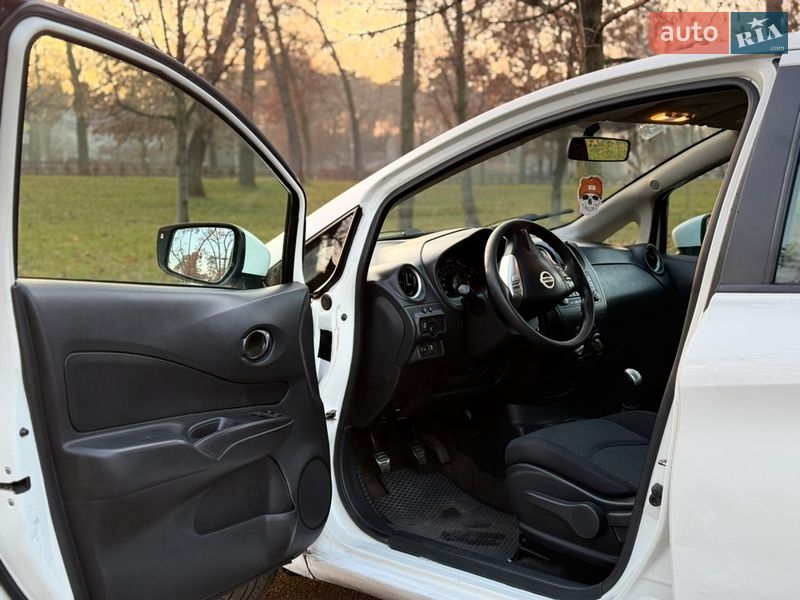 Хэтчбек Nissan Note 2014 в Буче