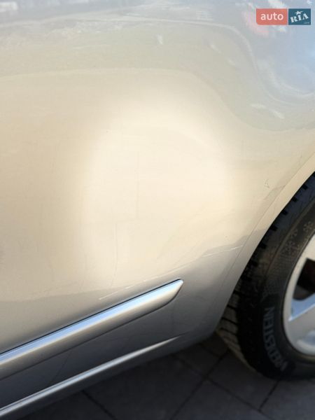 Хетчбек Nissan Note 2007 в Долині