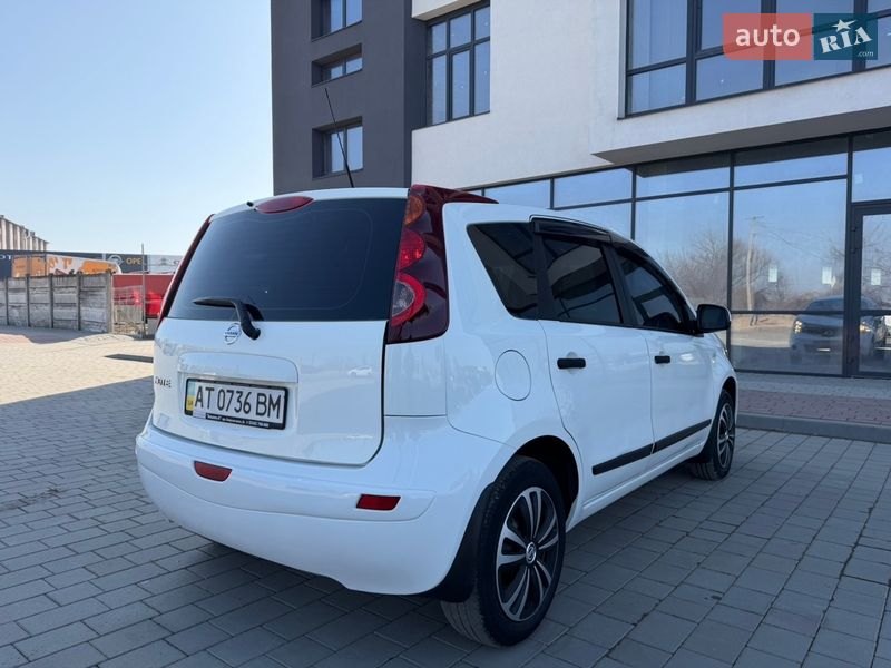 Хэтчбек Nissan Note 2013 в Ивано-Франковске