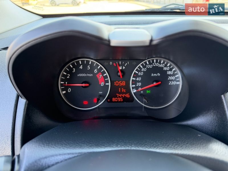 Хэтчбек Nissan Note 2013 в Ивано-Франковске