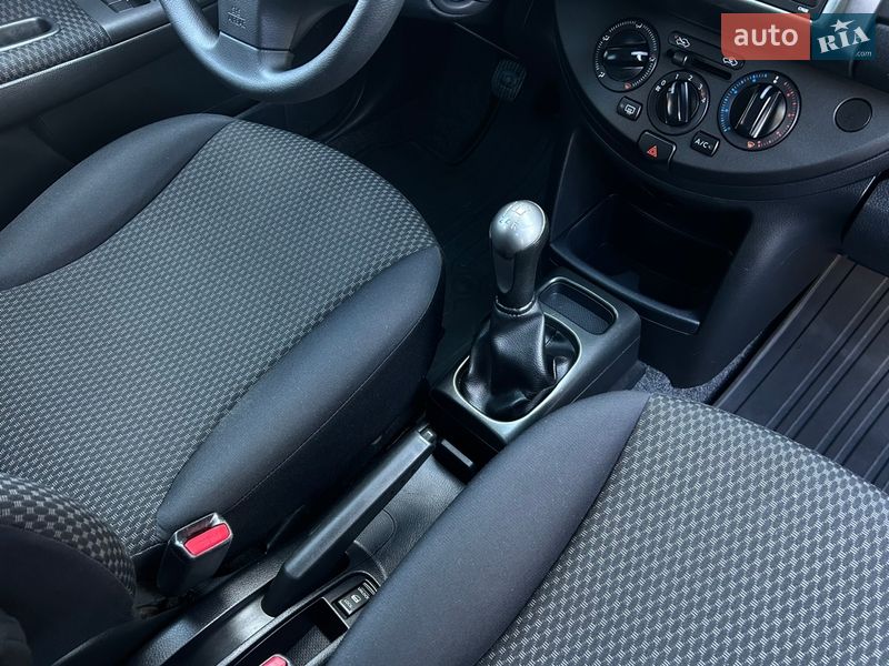 Хетчбек Nissan Note 2008 в Вінниці