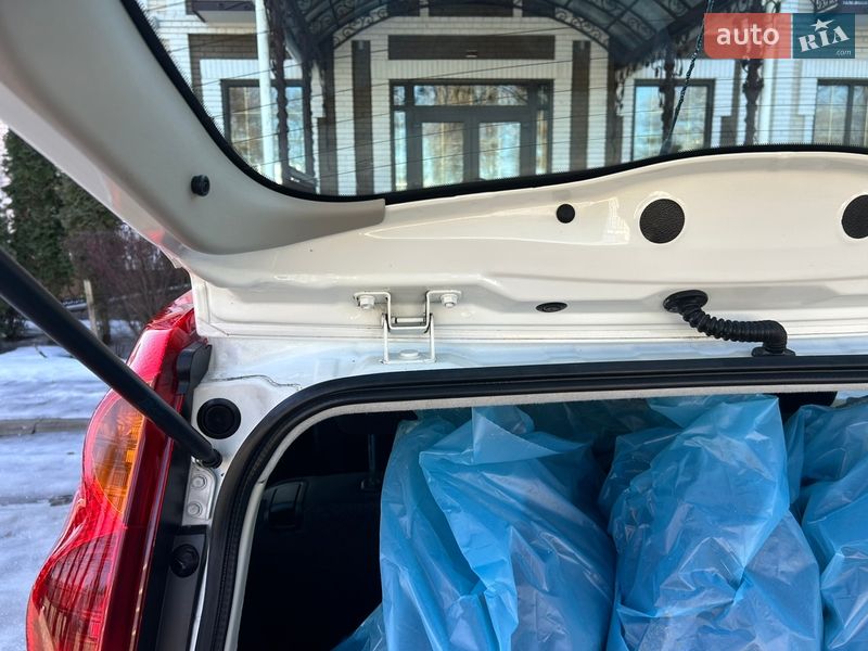 Хетчбек Nissan Note 2008 в Вінниці