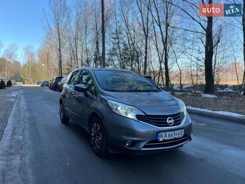 Хэтчбек Nissan Note 2013 в Чернигове