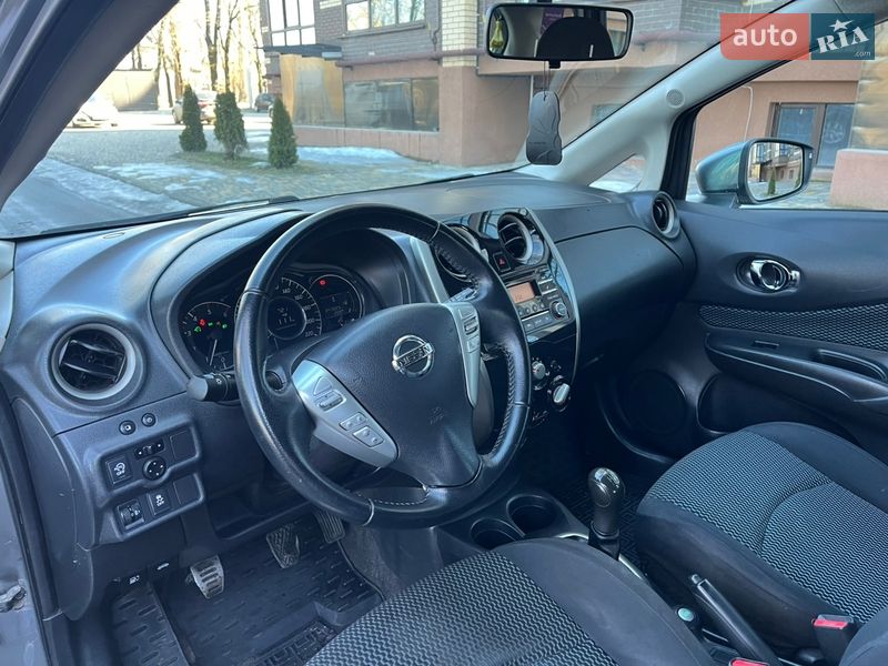 Хэтчбек Nissan Note 2013 в Чернигове