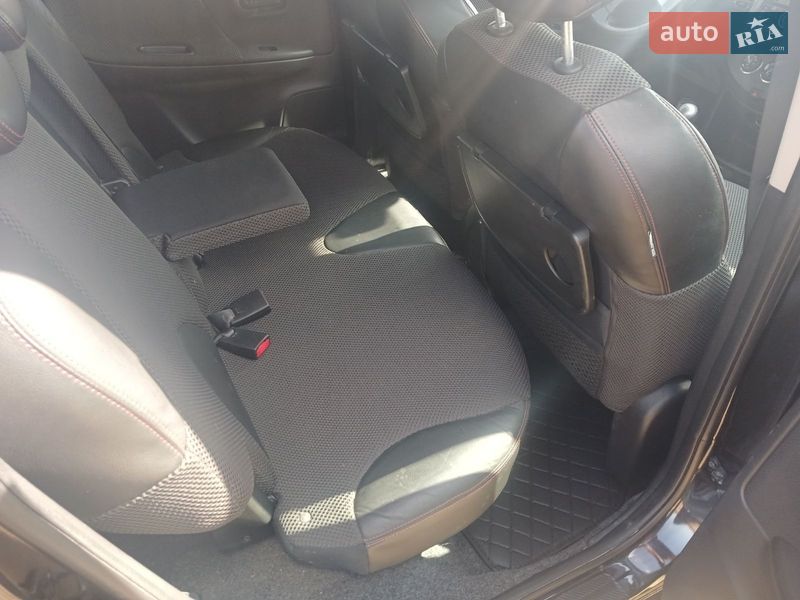 Хетчбек Nissan Note 2008 в Полтаві