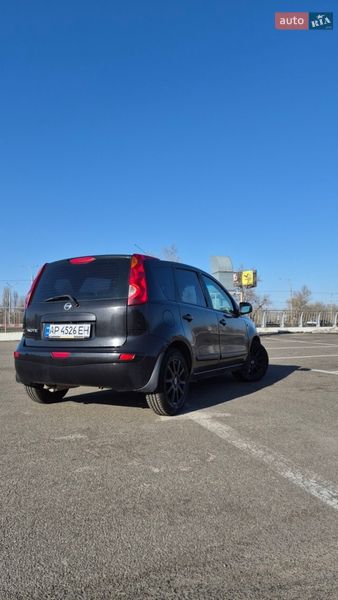 Хэтчбек Nissan Note 2006 в Киеве