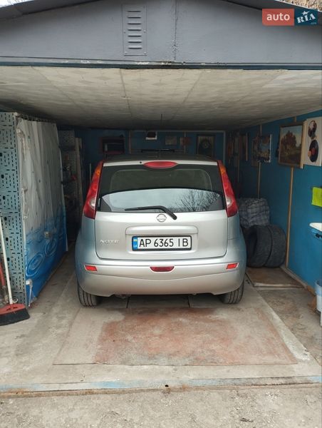 Хэтчбек Nissan Note 2008 в Запорожье
