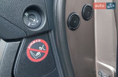Хэтчбек Nissan Note 2013 в Фастове