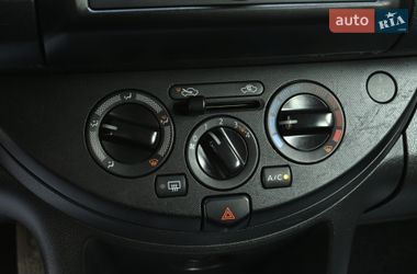 Хэтчбек Nissan Note 2009 в Бердичеве