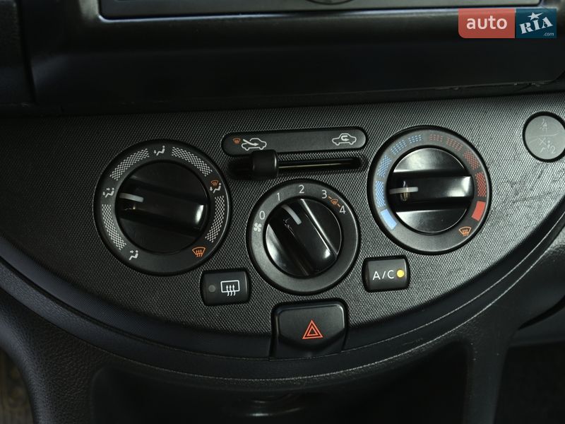 Хэтчбек Nissan Note 2009 в Бердичеве