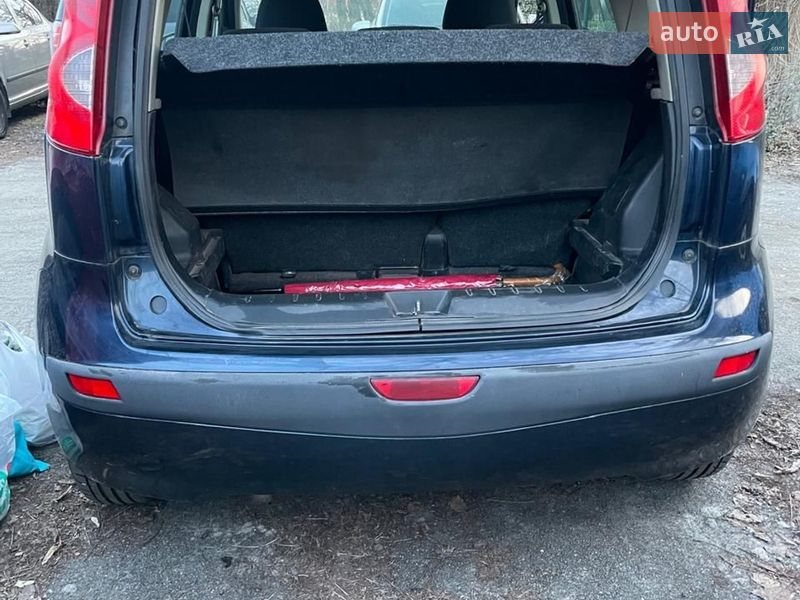 Хэтчбек Nissan Note 2007 в Киеве