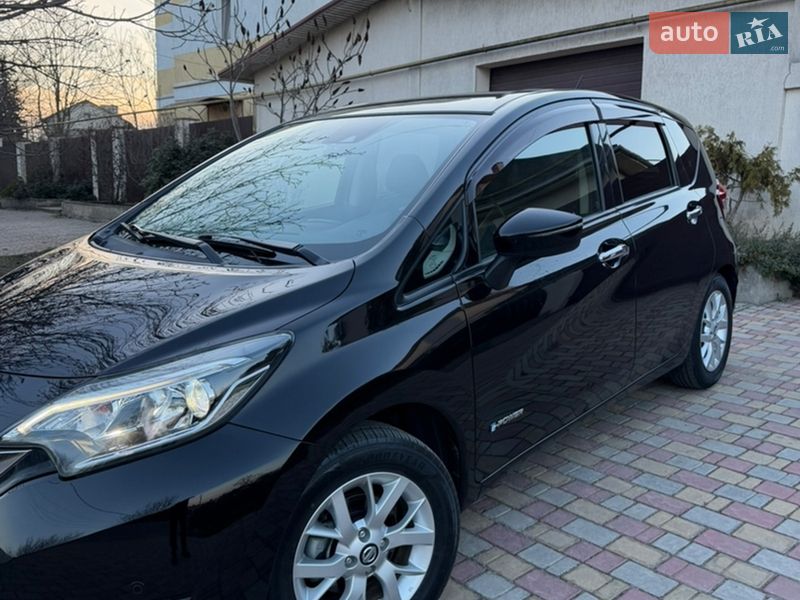 Хэтчбек Nissan Note 2018 в Одессе