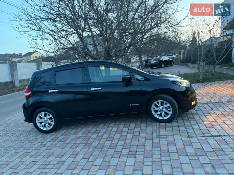 Хэтчбек Nissan Note 2018 в Одессе
