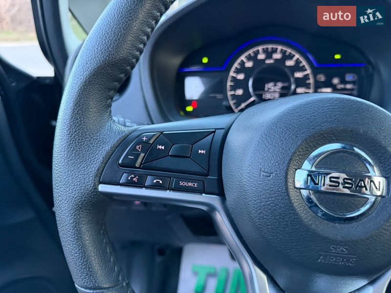 Хэтчбек Nissan Note 2018 в Одессе