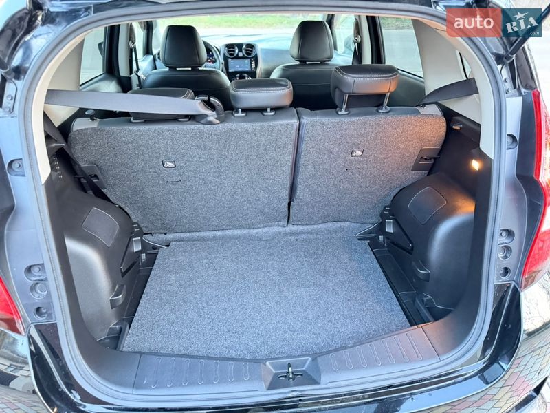 Хэтчбек Nissan Note 2018 в Одессе
