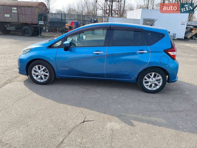 Хетчбек Nissan Note 2016 в Києві