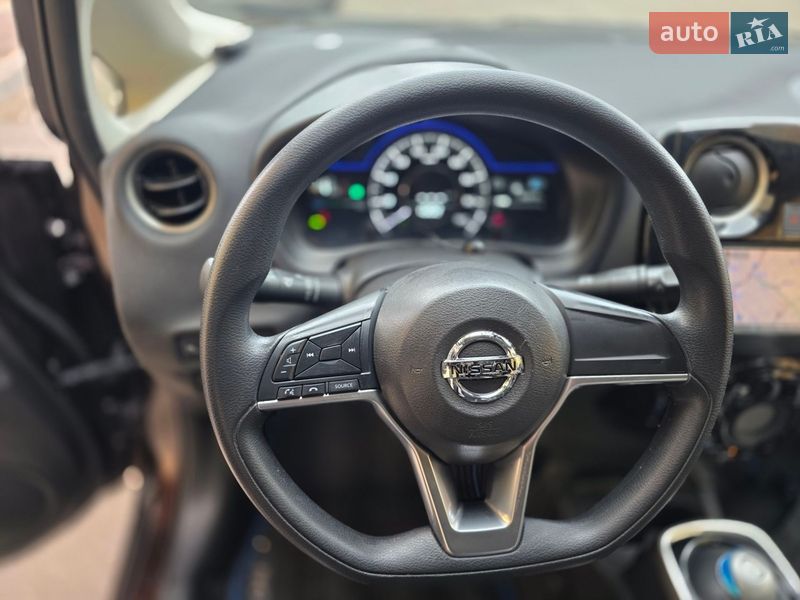 Хетчбек Nissan Note 2016 в Одесі