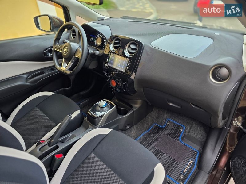 Хетчбек Nissan Note 2016 в Одесі