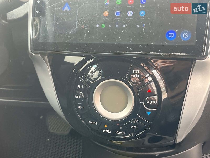 Хэтчбек Nissan Note 2013 в Киеве фото 20 Хэтчбек Nissan Note 2013 в Киеве