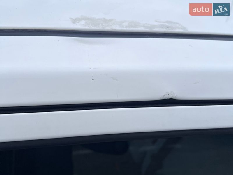 Хетчбек Nissan Note 2012 в Святопетрівське