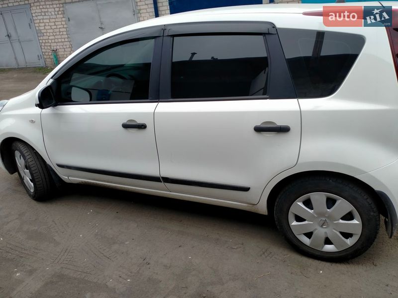 Хетчбек Nissan Note 2012 в Павлограді фото 5 Хетчбек Nissan Note 2012 в Павлограді