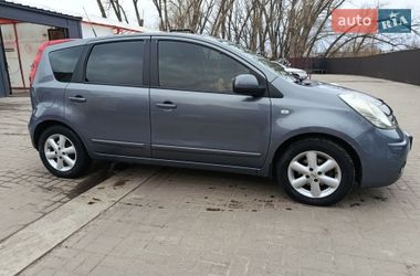 Хэтчбек Nissan Note 2009 в Прилуках