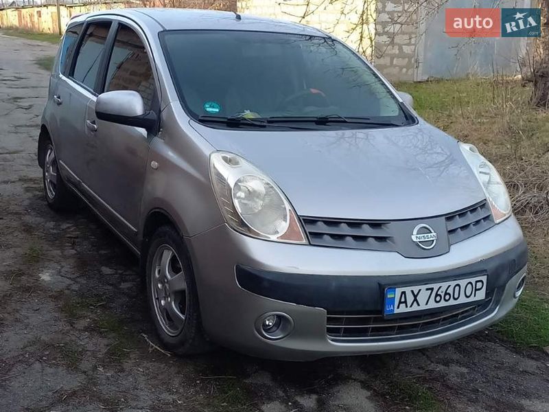 2006 Nissan Note, VIN SJNFAAE11U1091382:plate — фото 1 (autoria)