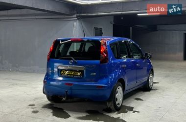 Хэтчбек Nissan Note 2011 в Черновцах