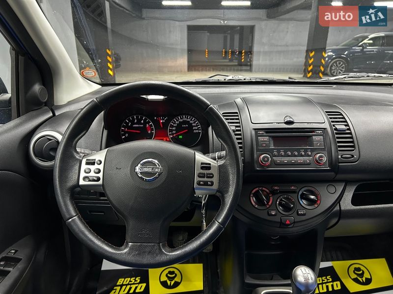 Хэтчбек Nissan Note 2011 в Черновцах