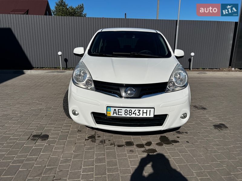 Хэтчбек Nissan Note 2010 в Днепре