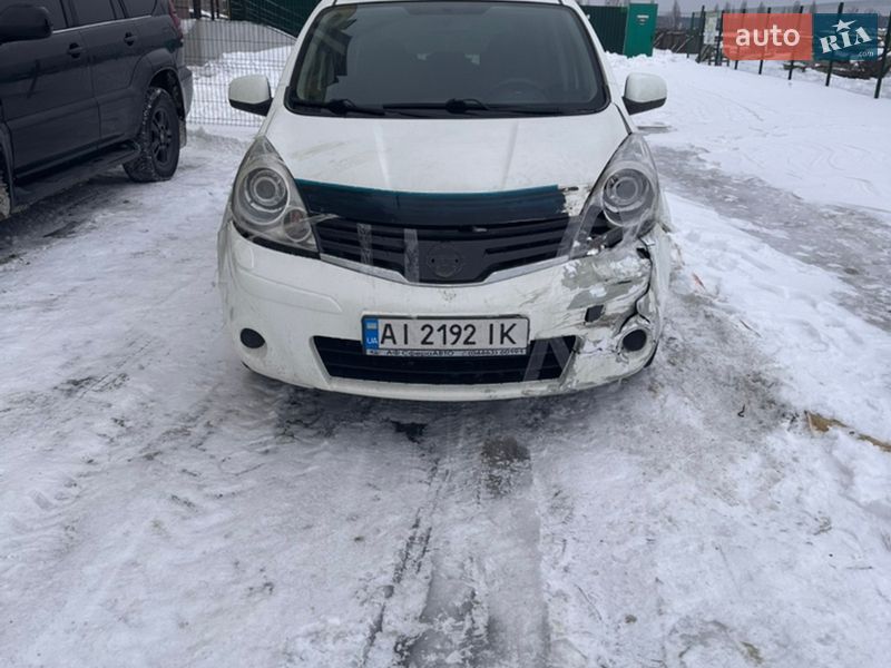 Хэтчбек Nissan Note 2012 в Борисполе фото 5 Хэтчбек Nissan Note 2012 в Борисполе