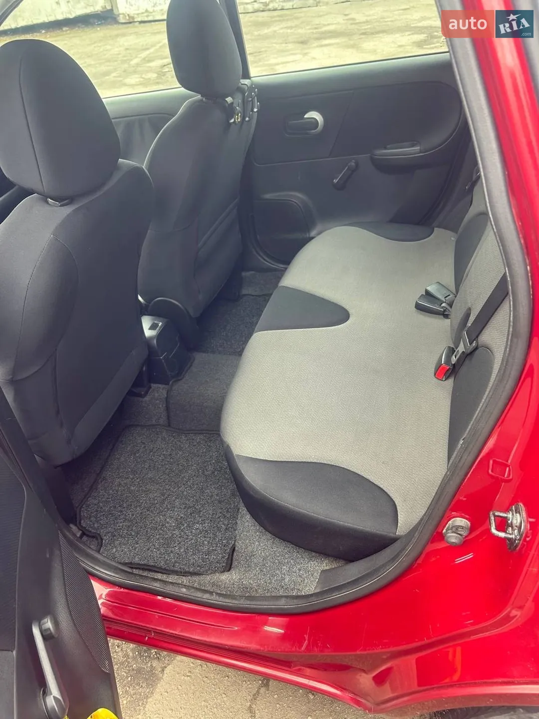 2011 Nissan Note - мініатюра 8