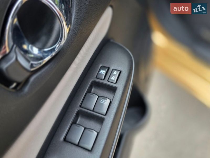 Хетчбек Nissan Note 2017 в Одесі