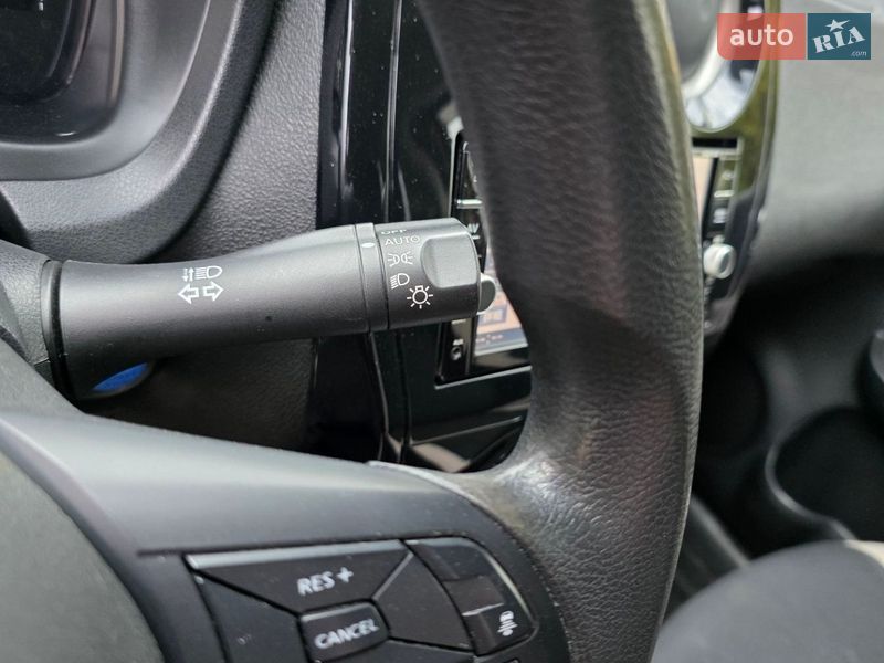 Хэтчбек Nissan Note 2017 в Одессе