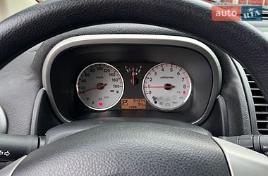 Хетчбек Nissan Note 2012 в Києві