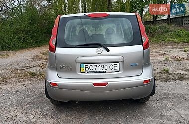 Хетчбек Nissan Note 2010 в Шептицькому