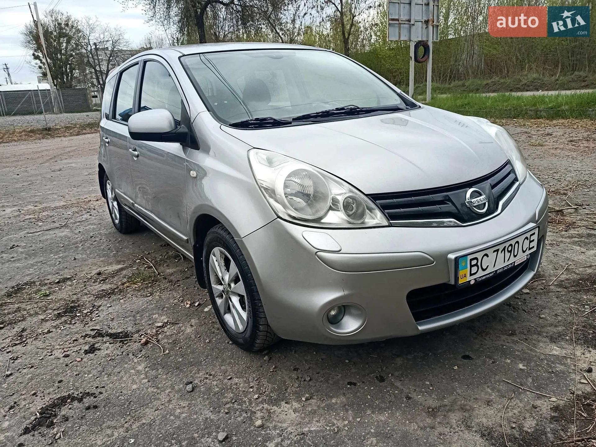 2010 Nissan Note - мініатюра 5