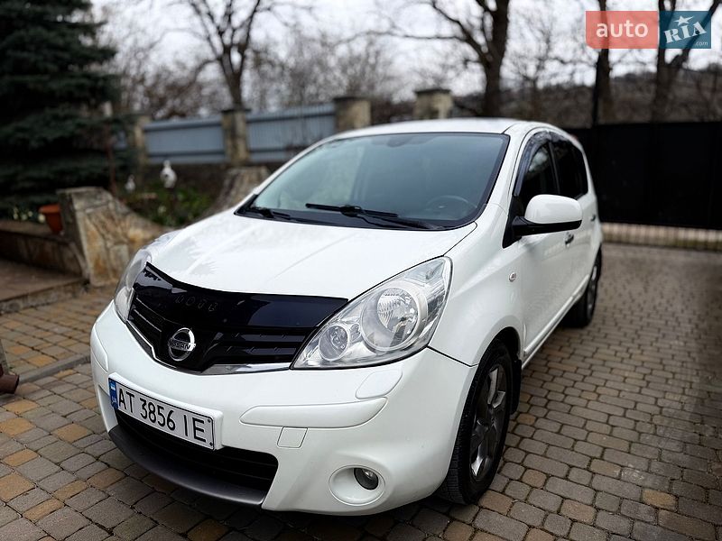 Хетчбек Nissan Note 2011 в Хмельницькому