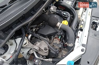 Хэтчбек Nissan Note 2011 в Ровно