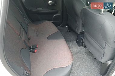 Хэтчбек Nissan Note 2011 в Ровно