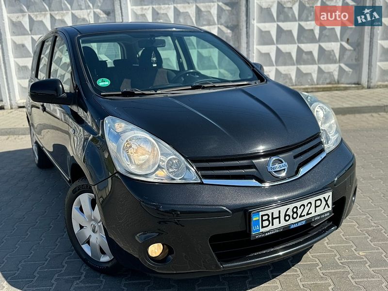 Хэтчбек Nissan Note 2009 в Хмельницком