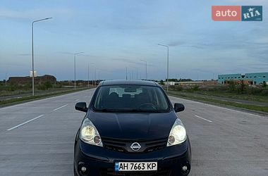 Хэтчбек Nissan Note 2011 в Виннице