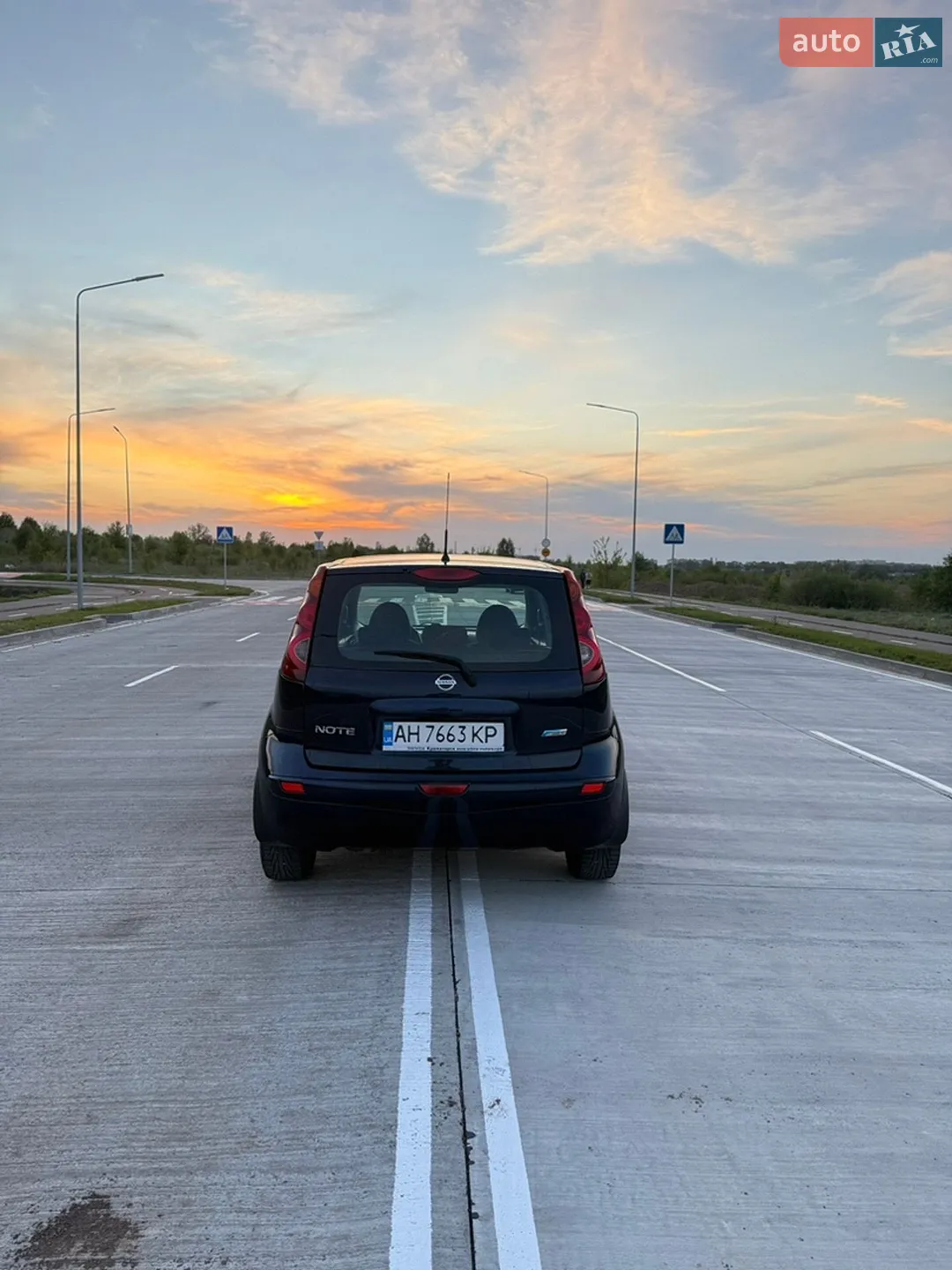 2011 Nissan Note - мініатюра 8