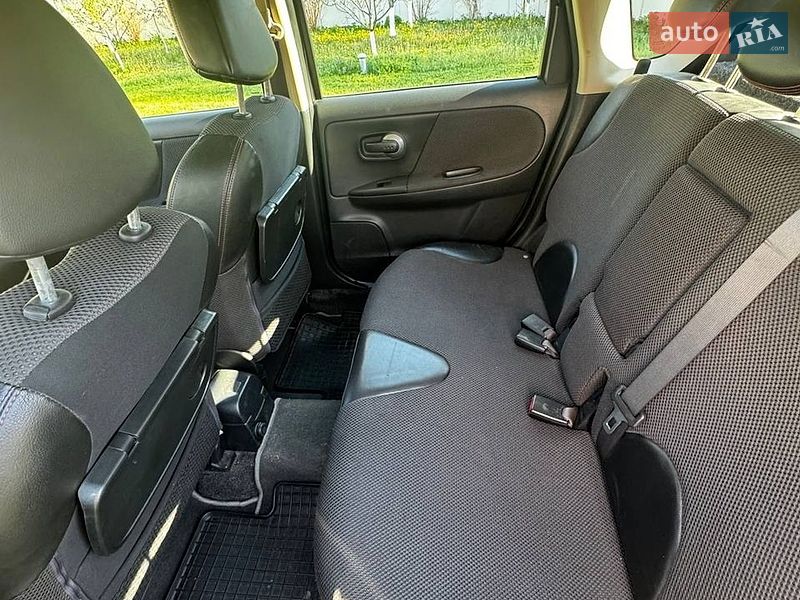 Хетчбек Nissan Note 2008 в Житомирі